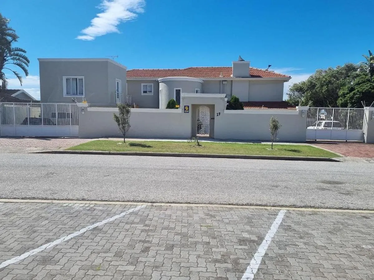 Kingsbeach Cottages Port Elizabeth Guest house